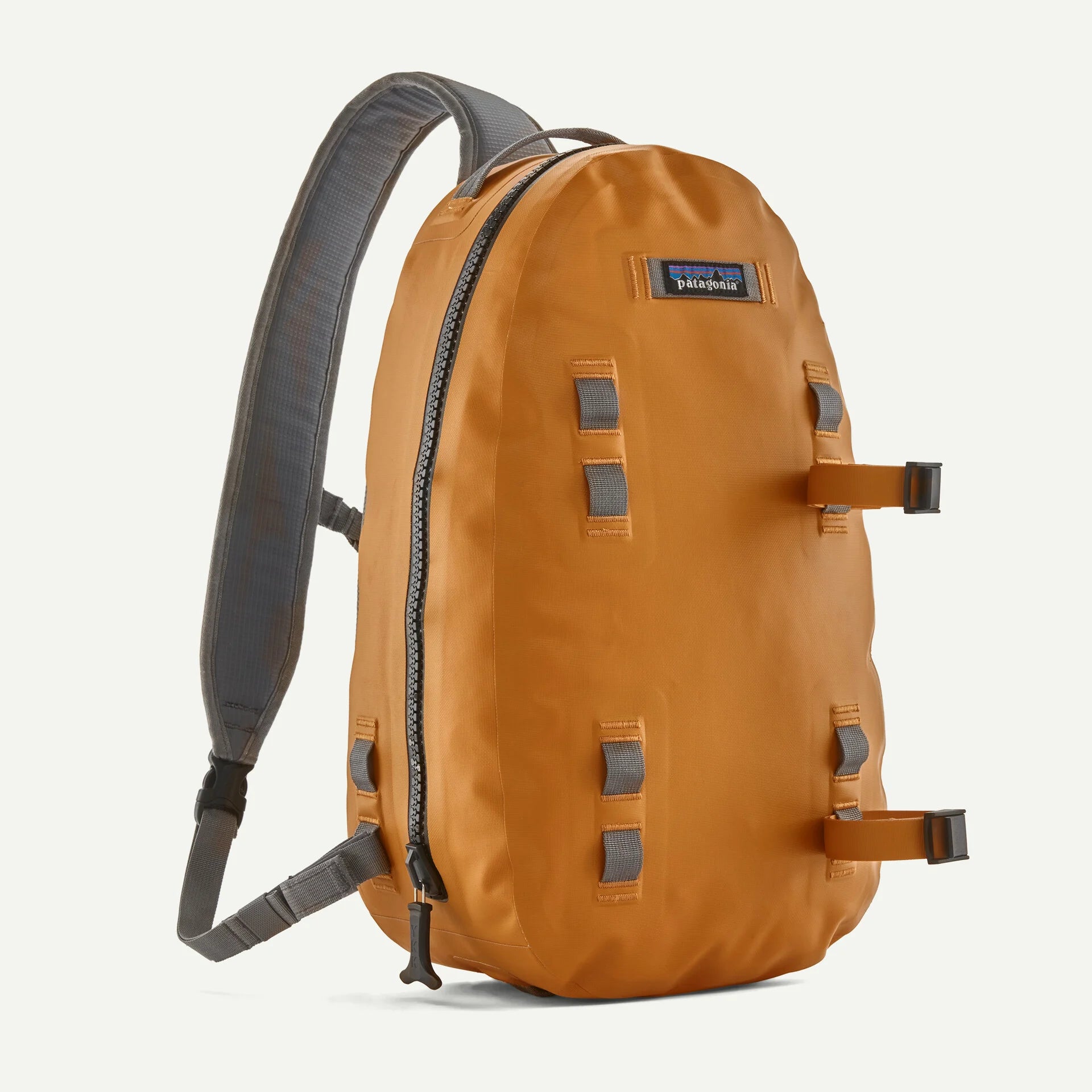patagonia water bottle bags Terravia Hip Pack Black day wear Patagonia Guidewater Sling 15 Liters